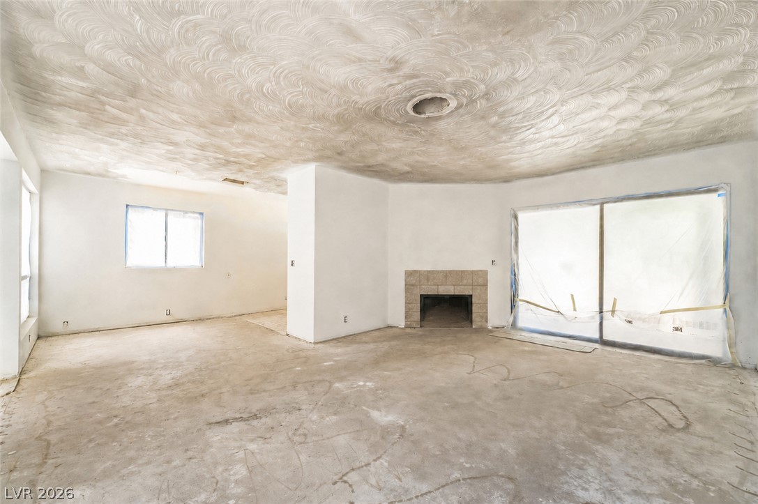 Photo 7 of 42, 2985 Bel Air Drive