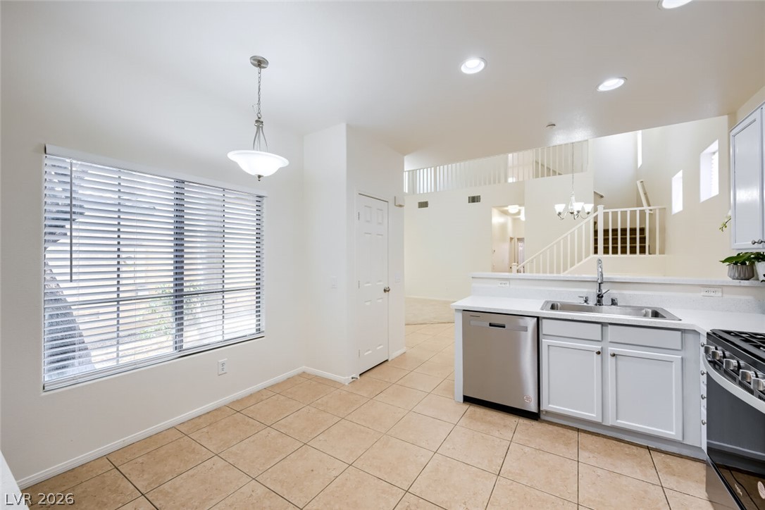 Photo 6 of 24, 7877 Sambar Court