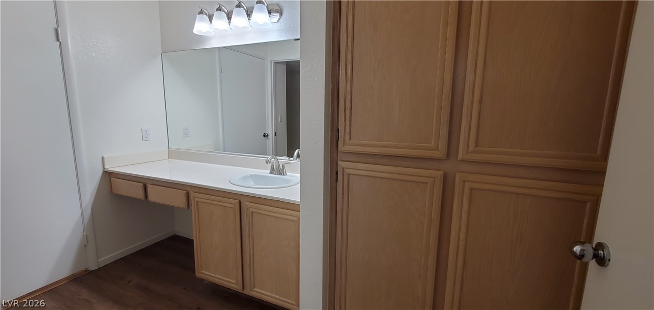 Photo 12 of 23, 8070 W Russell Road #1123