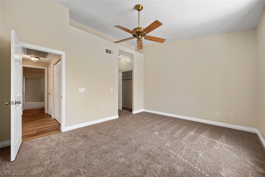 Photo 10 of 27, 4941 Black Bear Road #202