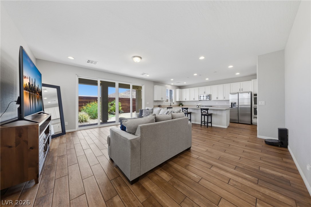 7547 Tinley Creek Avenue, Las Vegas
