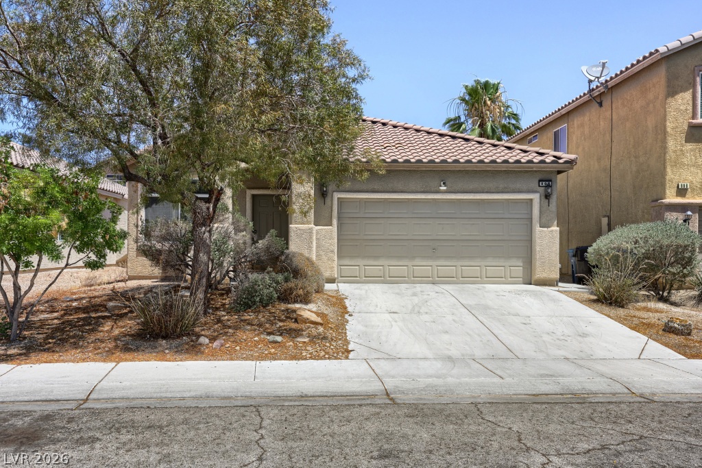 Photo 2 of 804 Brown Breeches Avenue