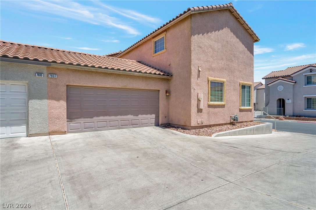Photo 14 of 15, 7937 Violet Dawn Street