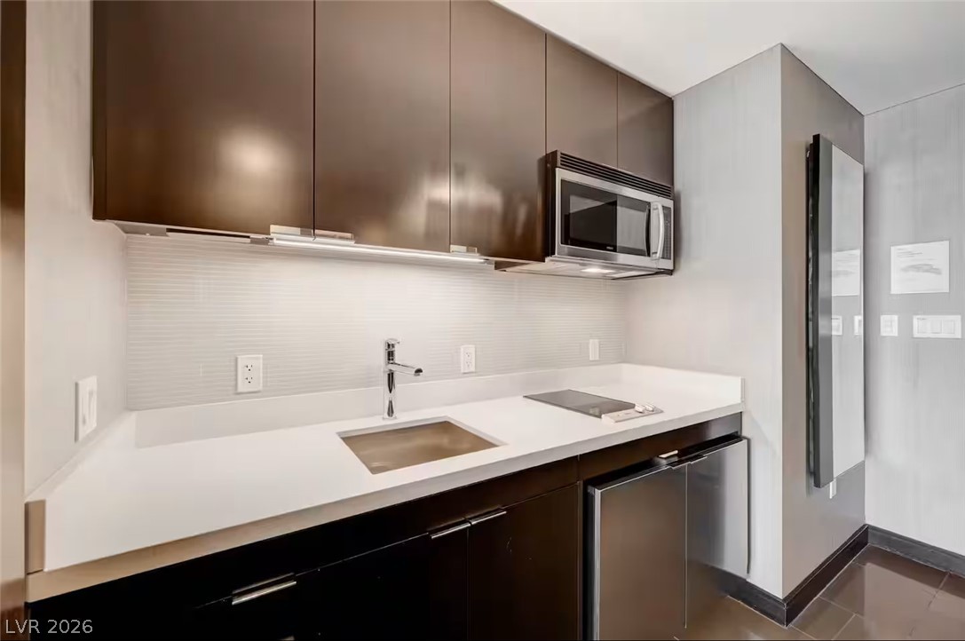 Photo 16 of 24, 2600 W Harmon Avenue #17039