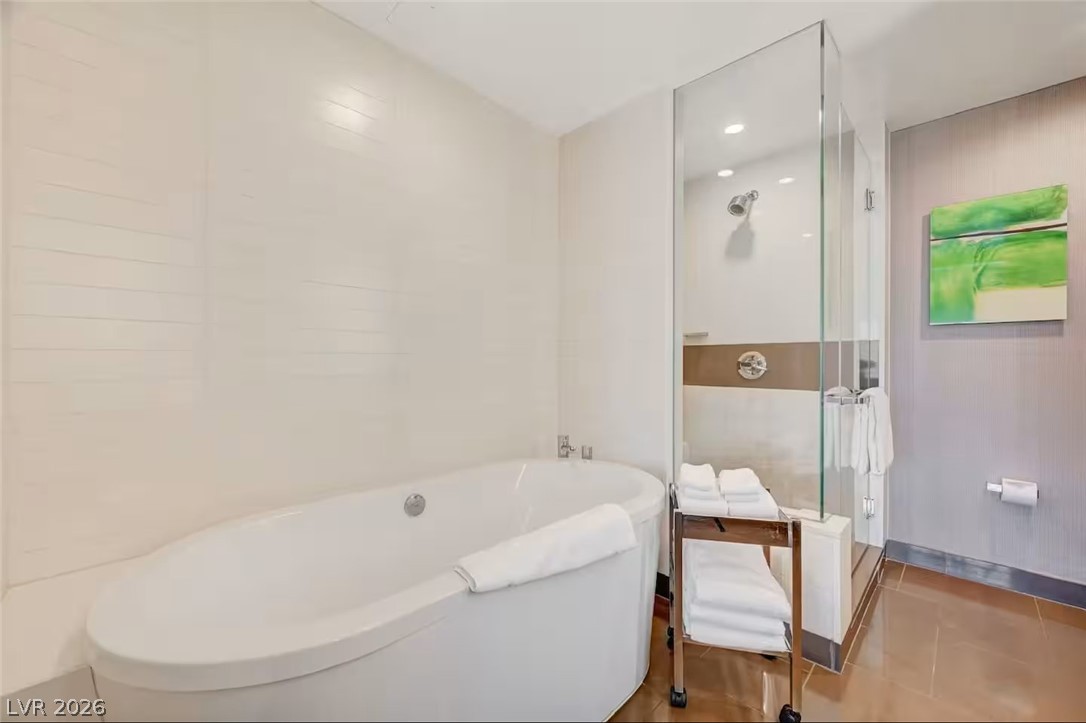 Photo 19 of 24, 2600 W Harmon Avenue #17039