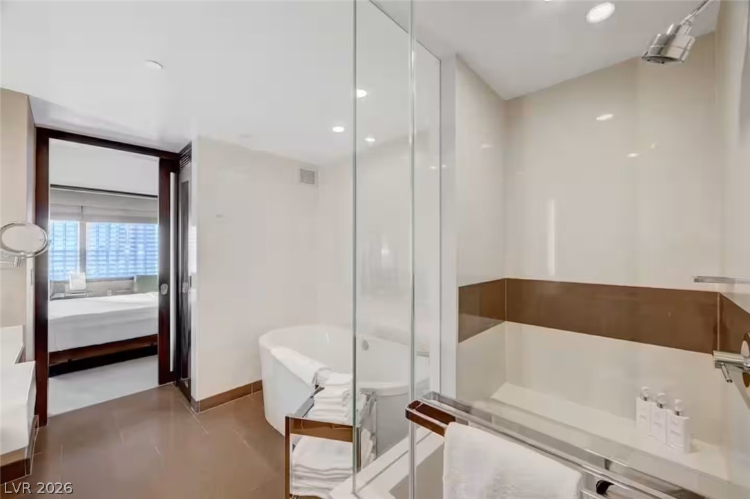 Photo 20 of 24, 2600 W Harmon Avenue #17039
