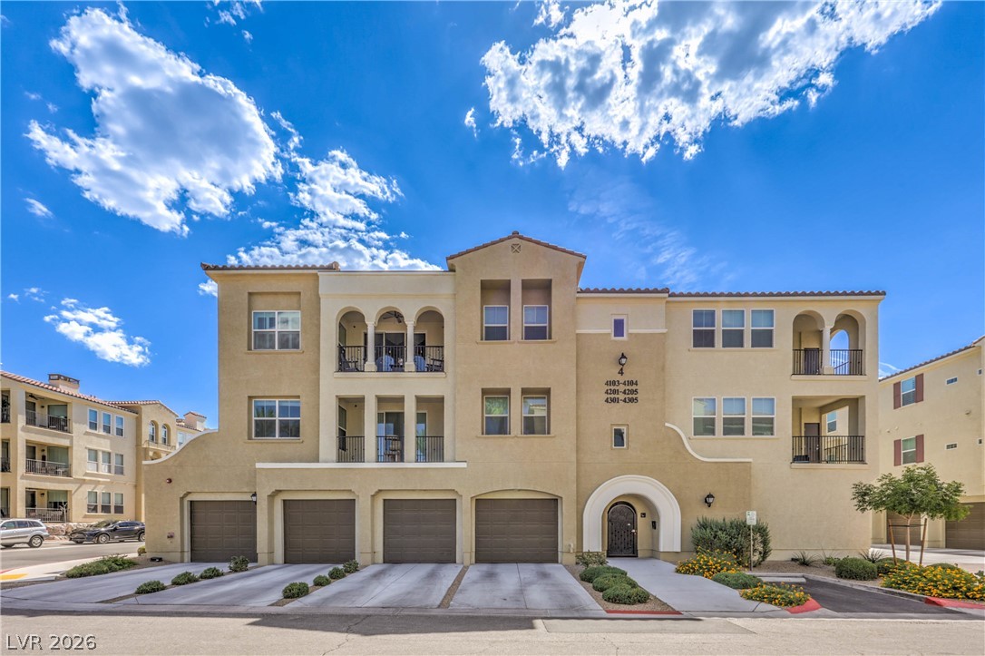 2555 Hampton Road #4104, Henderson 89052
