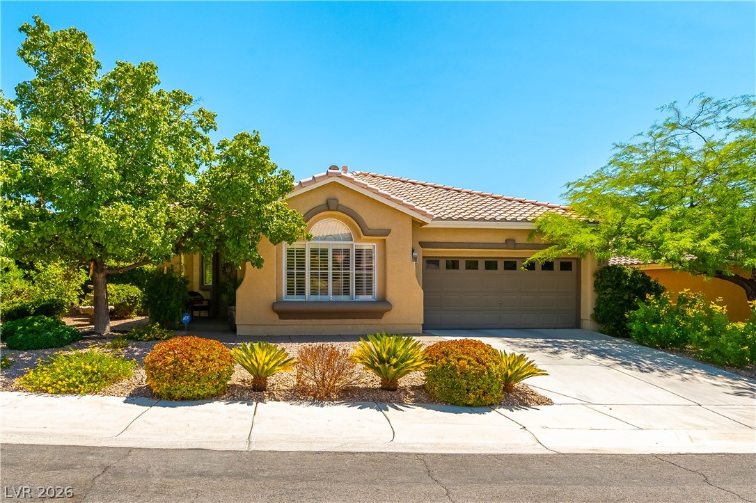 328 Autumn Palace Court, Las Vegas 89144