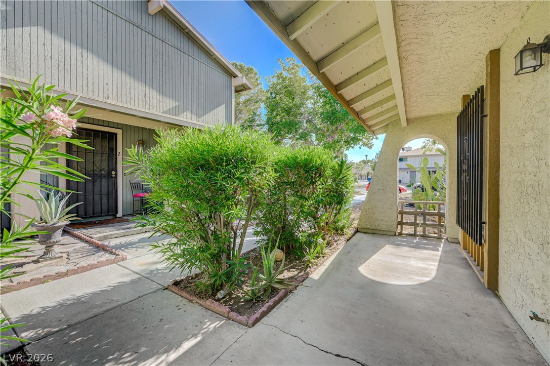 Photo 4 of 4734 Roberta Street #2