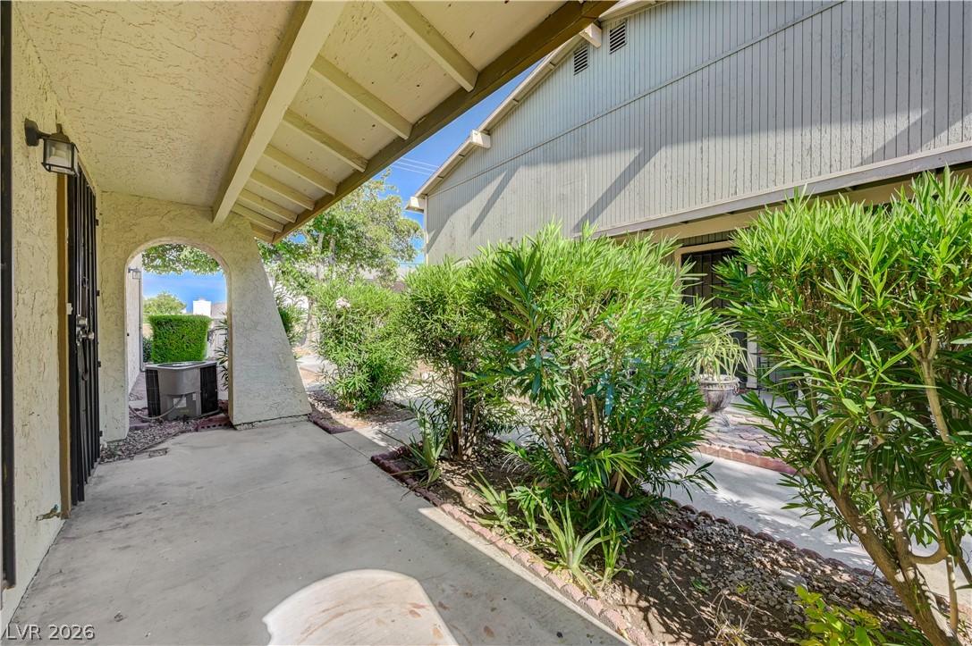 Photo 5 of 4734 Roberta Street #2