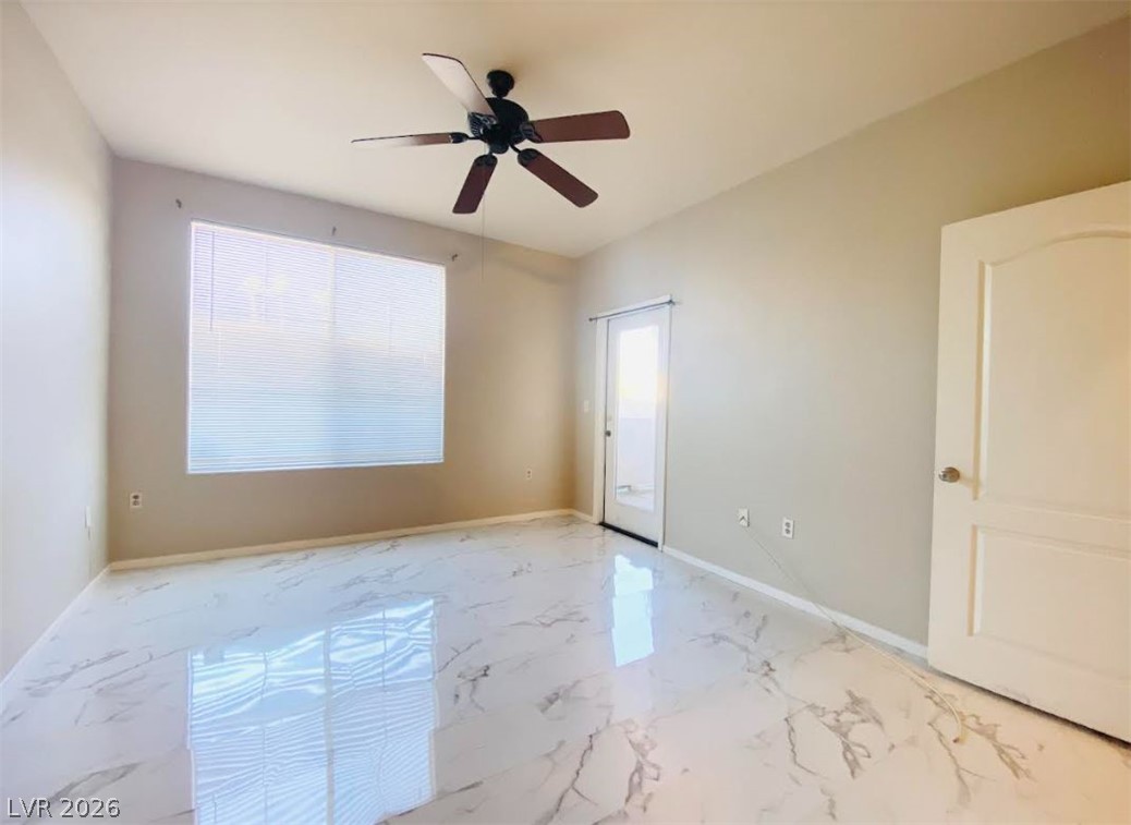 Photo 17 of 24, 2325 Windmill Parkway #1811
