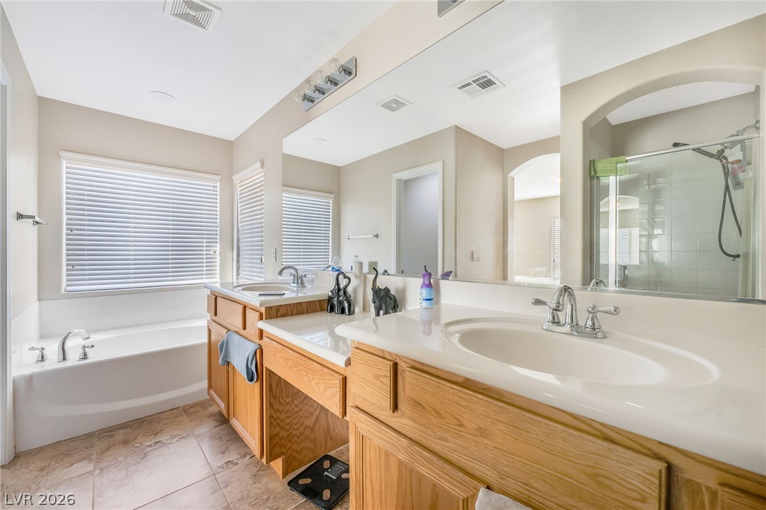Photo 10 of 21, 8573 Vestia Court