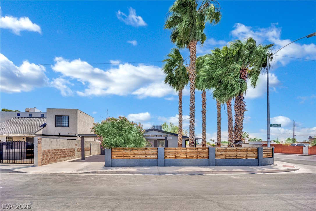 1605 Euclid Avenue, Las Vegas 89104
