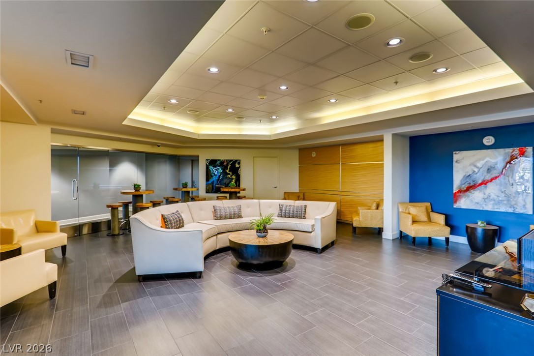 Photo 36 of 47, 200 W Sahara Avenue #3906