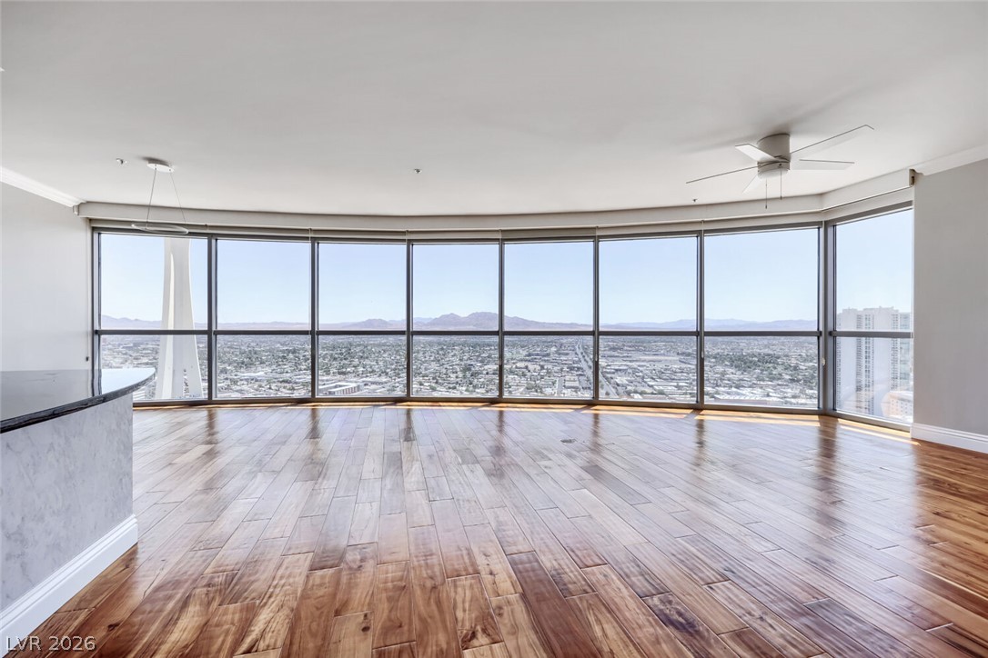 Photo 4 of 200 W Sahara Avenue #3906
