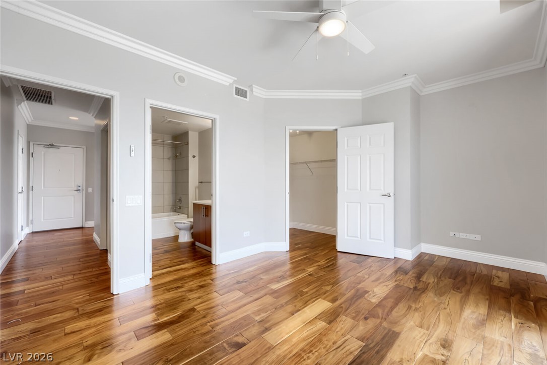 Photo 16 of 47, 200 W Sahara Avenue #3906