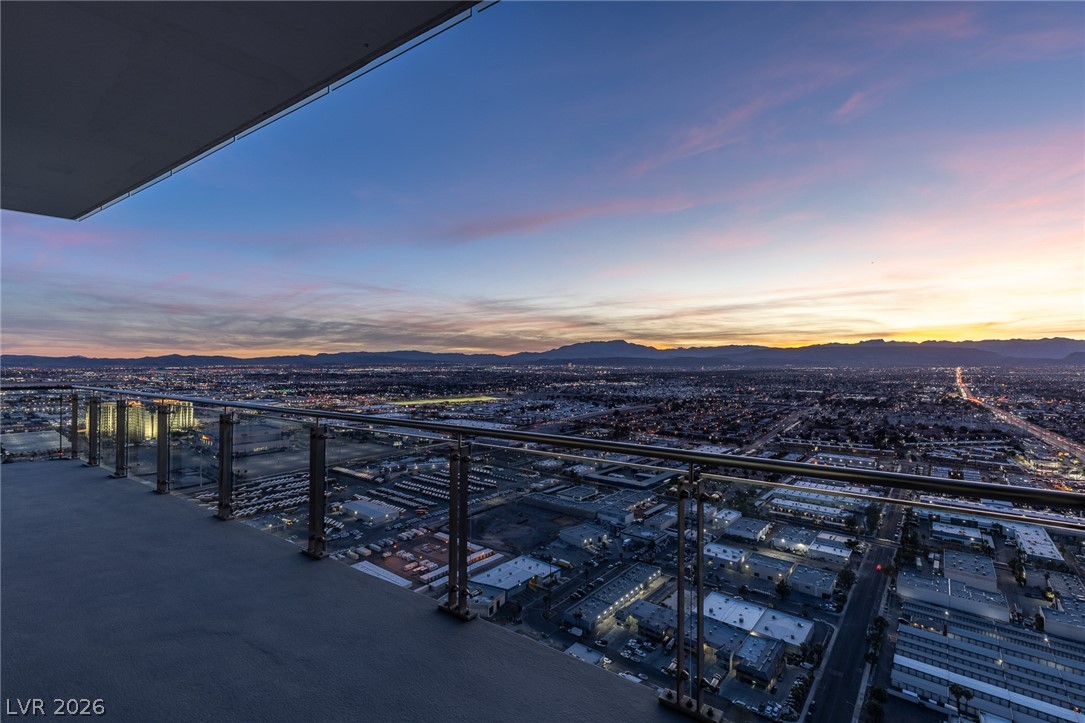 Photo 48 of 80, 4381 W Flamingo Road #57308