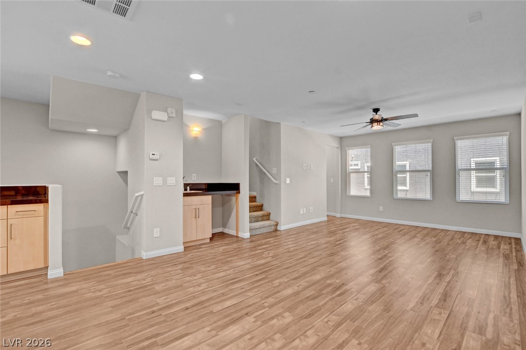Photo 12 of 61, 9050 W Tropicana Avenue #1066