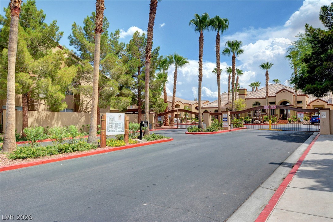 Photo 54 of 59, 5055 W Hacienda Avenue #2004