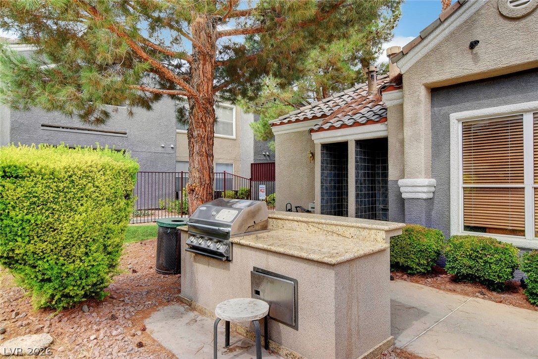 Photo 38 of 59, 5055 W Hacienda Avenue #2004