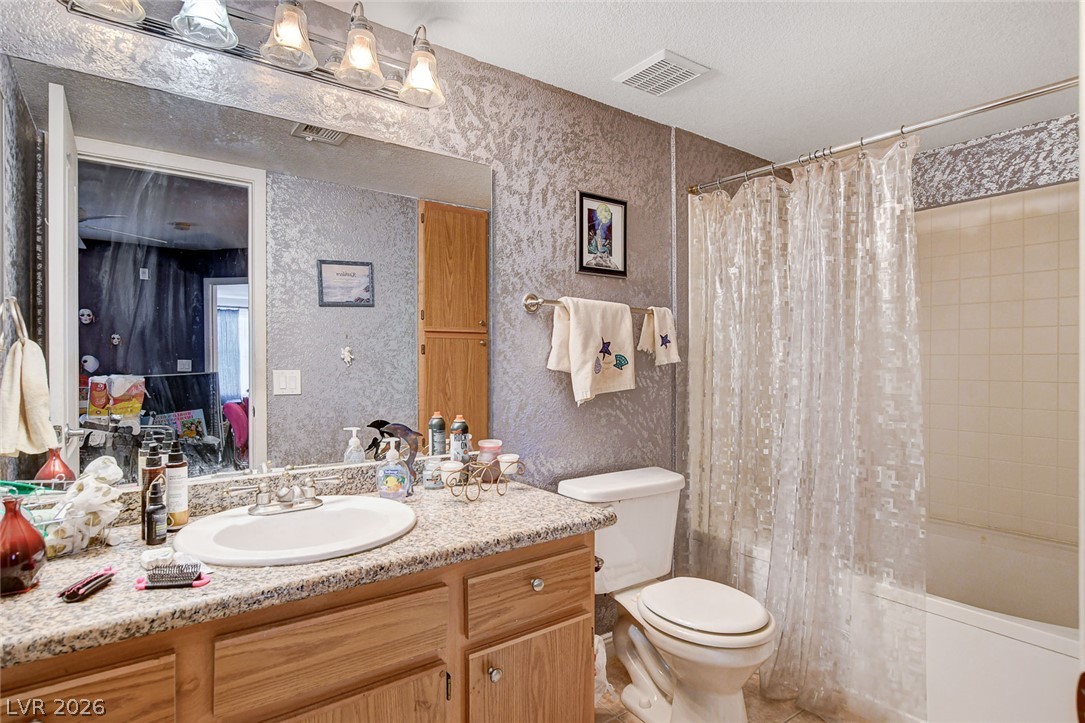 Photo 10 of 59, 5055 W Hacienda Avenue #2004