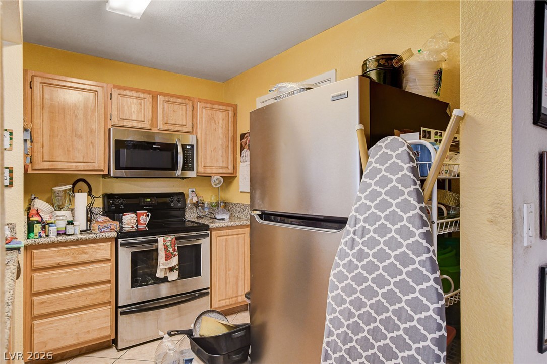 Photo 20 of 59, 5055 W Hacienda Avenue #2004