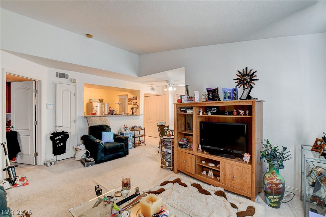 Photo 25 of 59, 5055 W Hacienda Avenue #2004