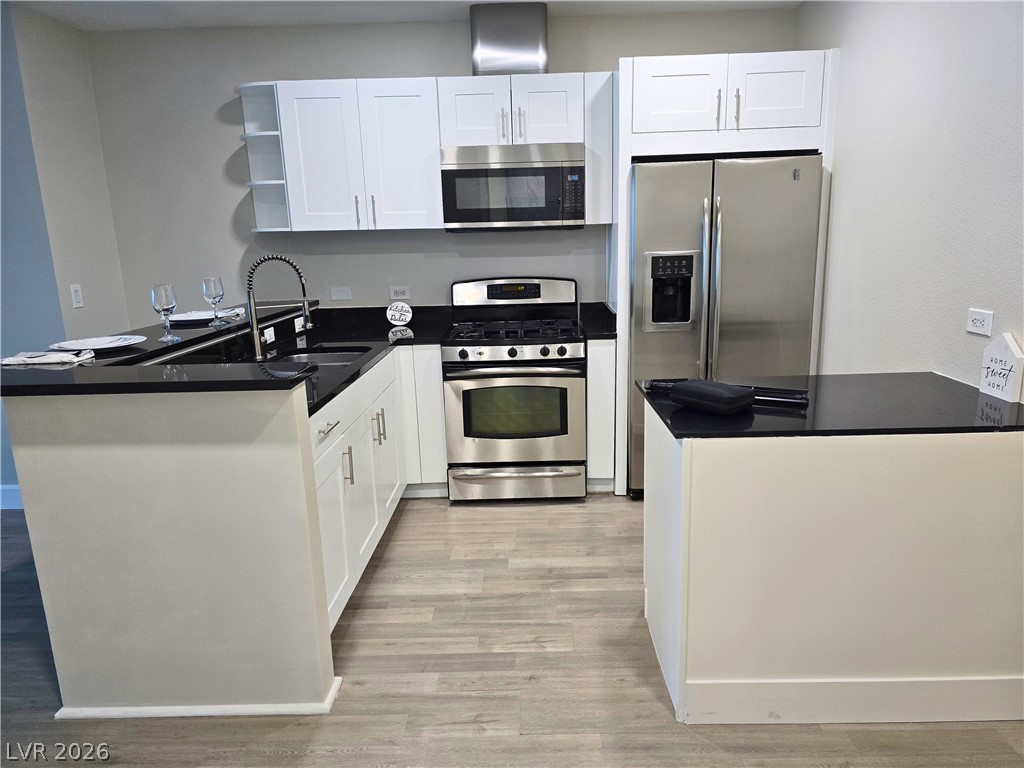 Photo 11 of 53, 4525 Dean Martin Drive #503