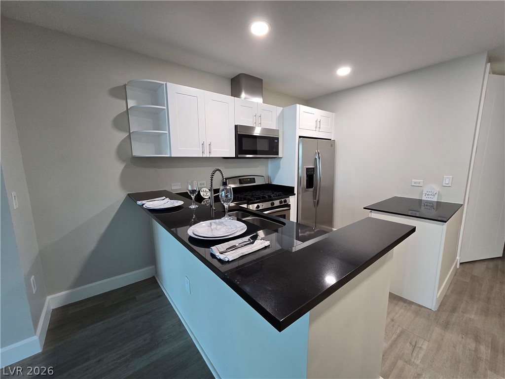 Photo 13 of 53, 4525 Dean Martin Drive #503
