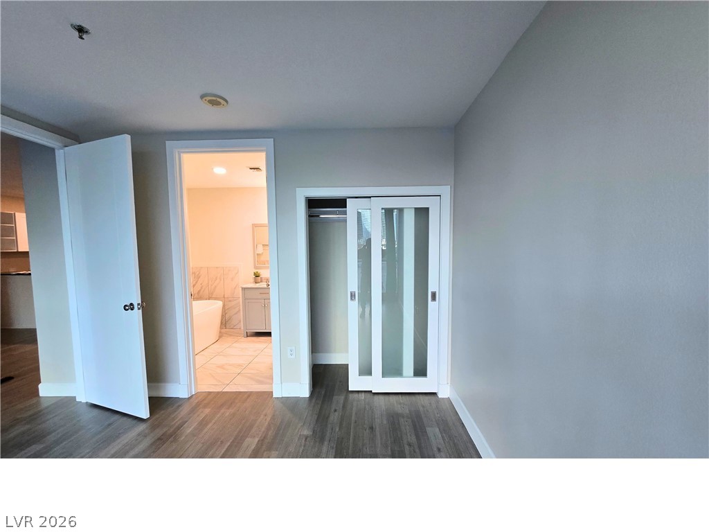 Photo 19 of 53, 4525 Dean Martin Drive #503