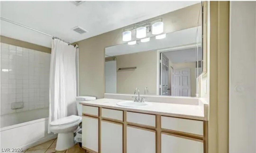 Photo 19 of 20, 2300 E Silverado Ranch Boulevard #1094