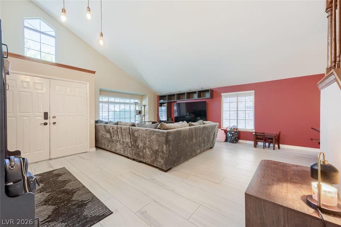 Photo 6 of 29, 6413 Vicuna Drive