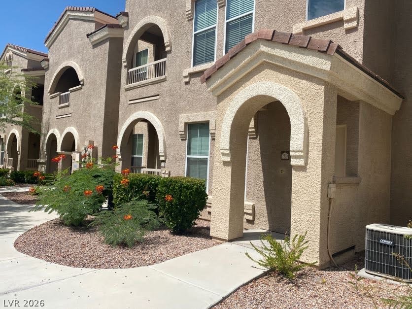 10550 W Alexander Road #2210, Las Vegas 89129