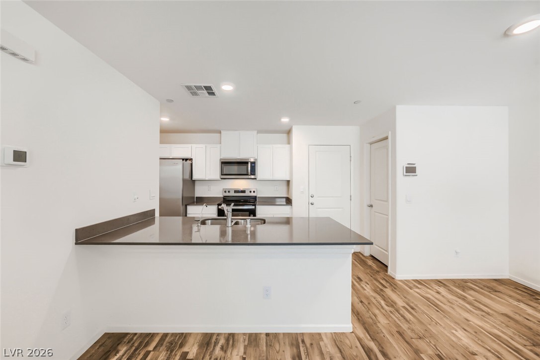 Photo 18 of 56, 6109 Hibiscus Garden Street