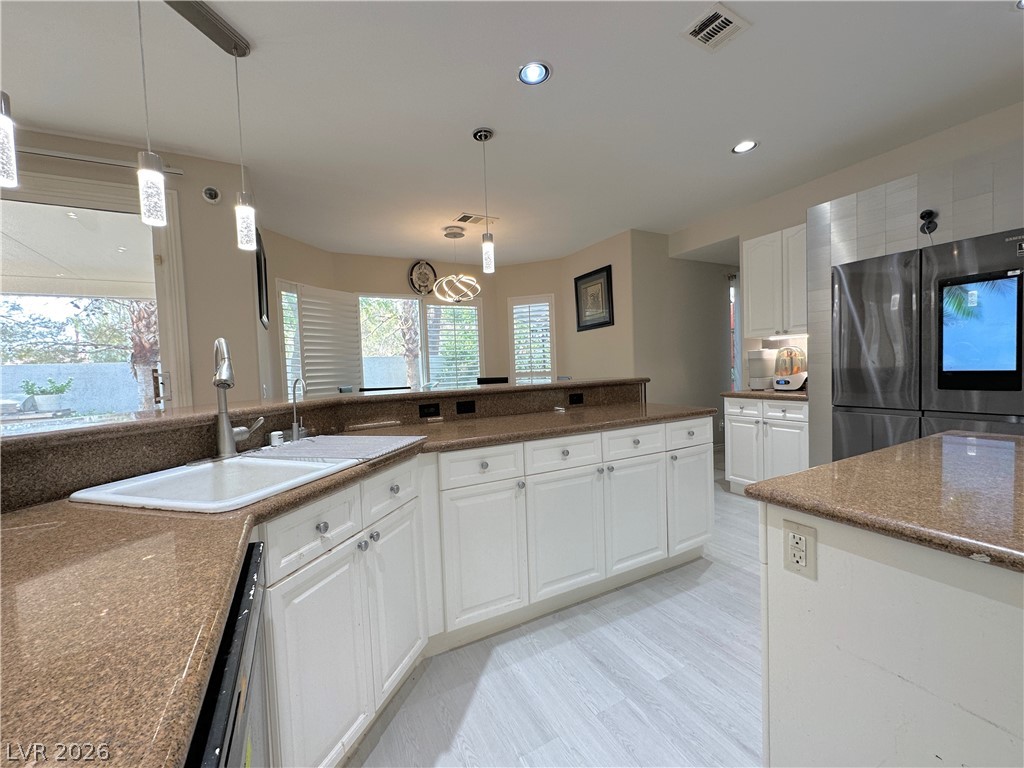 Photo 34 of 62, 2451 Tour Edition Drive