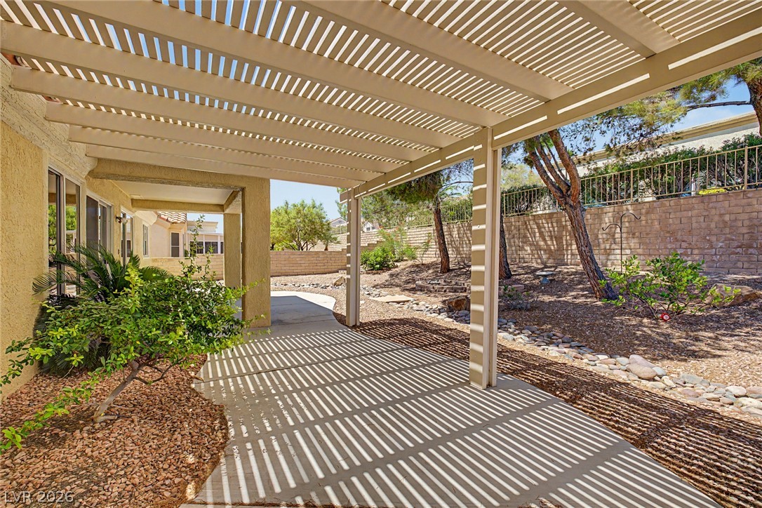 Photo 2 of 3017 Hawksdale Drive