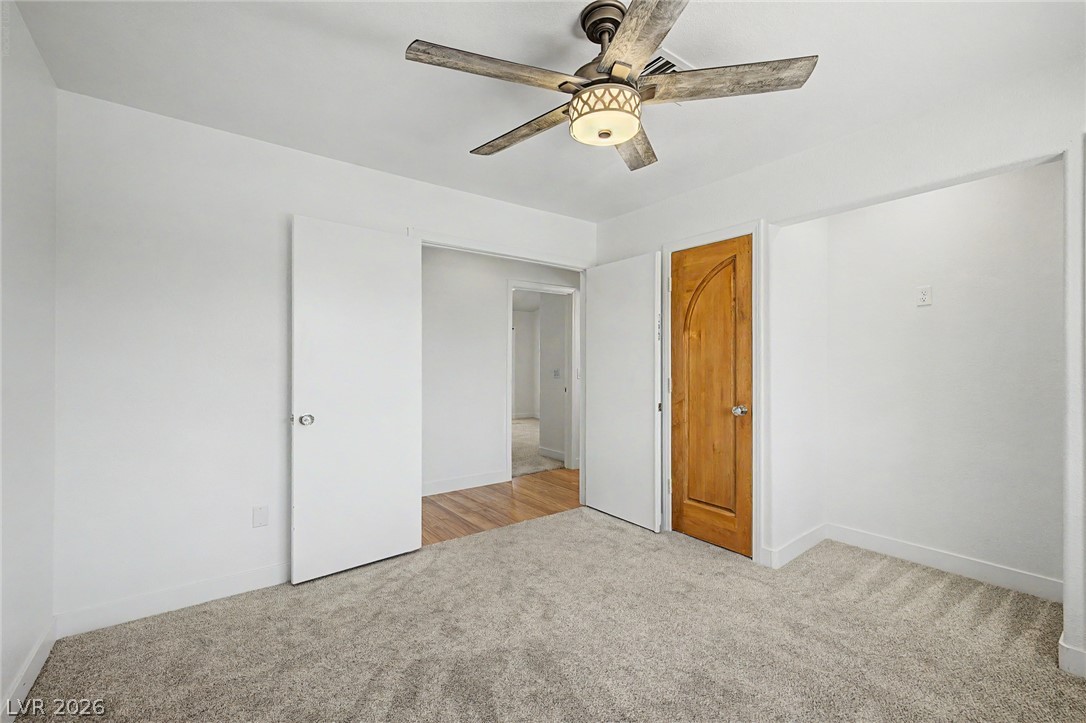 Photo 18 of 26, 3017 Hawksdale Drive