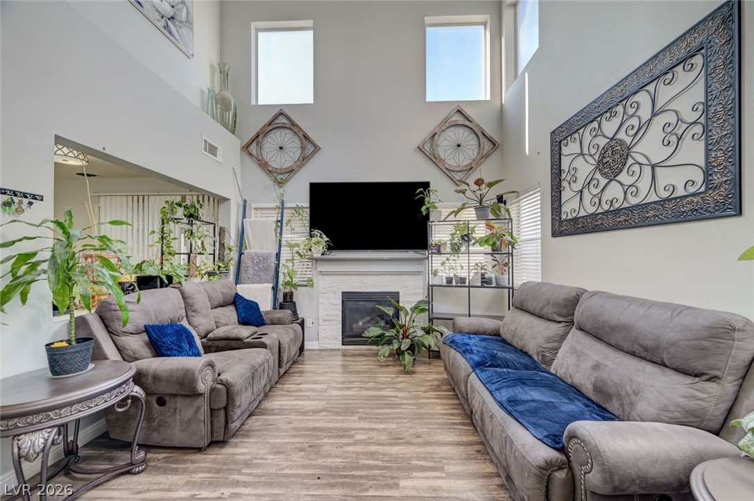 Photo 4 of 4662 Coronado Hills Way