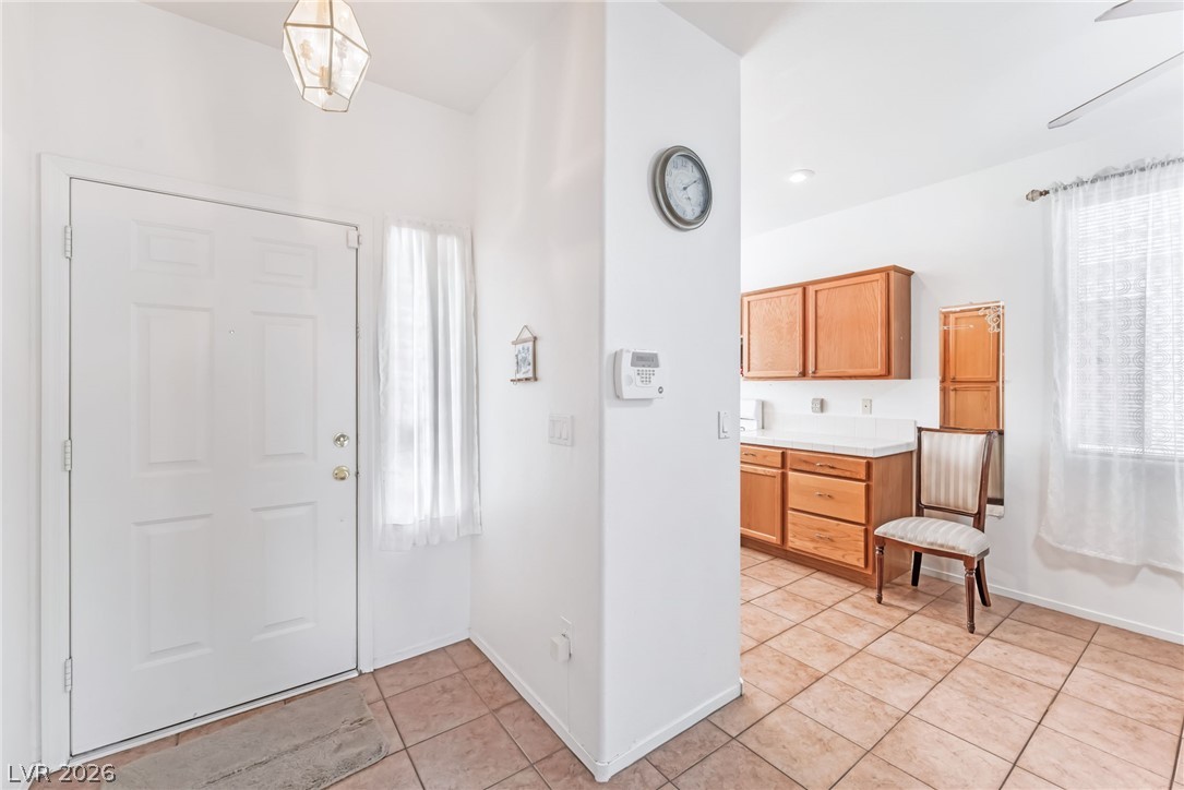 Photo 2 of 1712 Stonefield Street