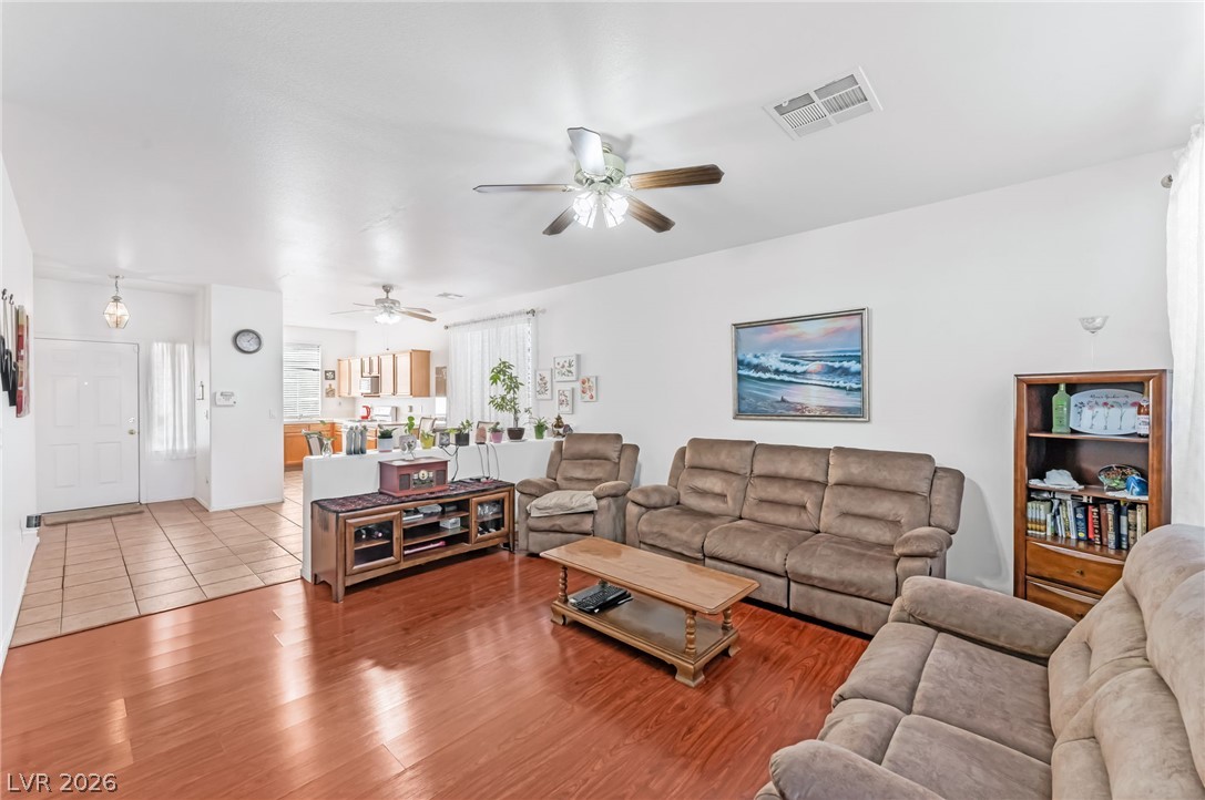 Photo 10 of 32, 1712 Stonefield Street