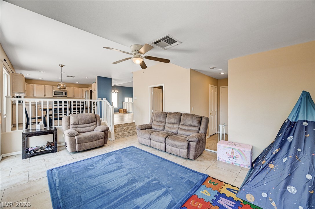 Photo 22 of 48, 7813 Falconwing Avenue