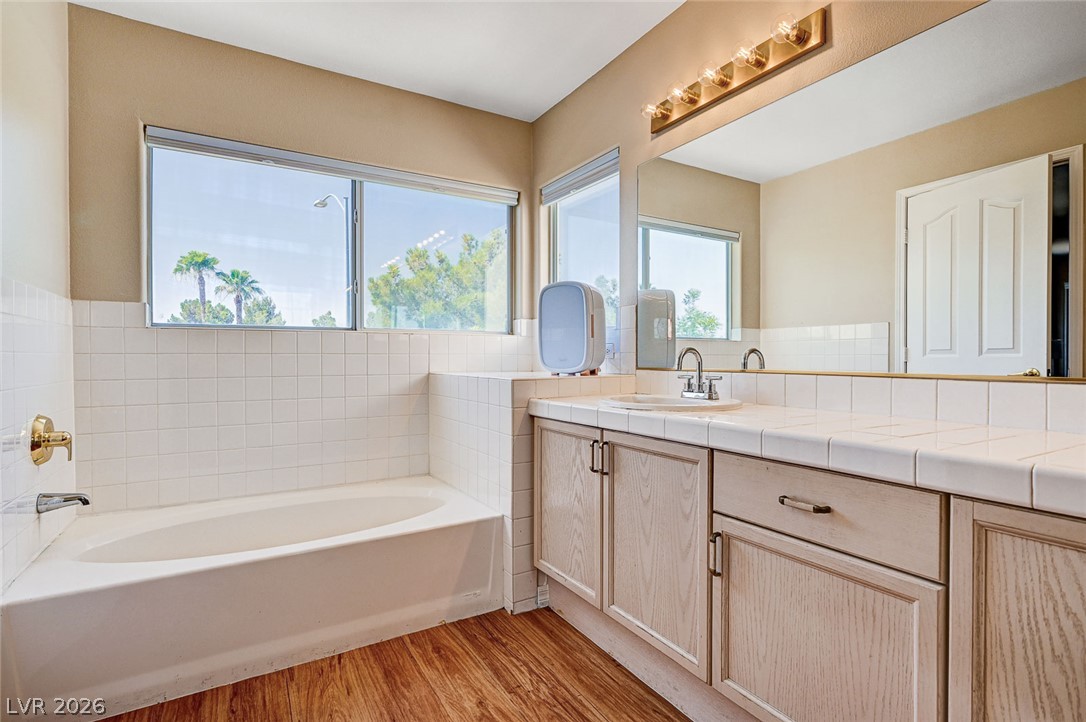 Photo 40 of 48, 7813 Falconwing Avenue