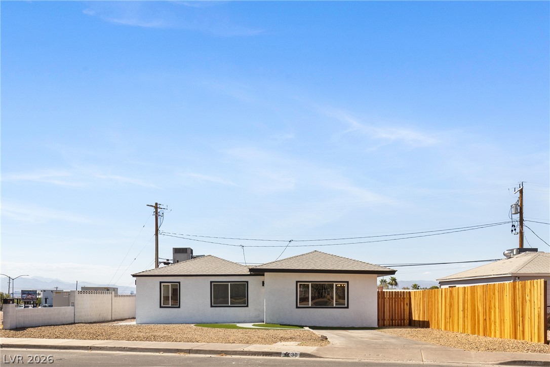 30 E Victory Road, Henderson 89015