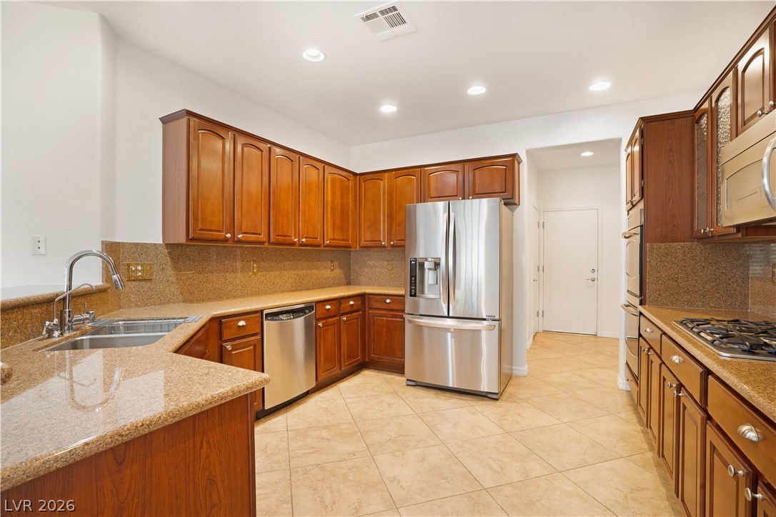 Photo 5 of 2353 Orangeburg Place