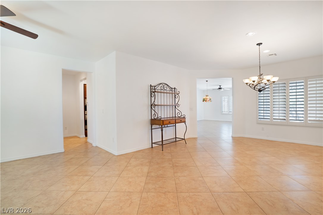 Photo 9 of 33, 2353 Orangeburg Place