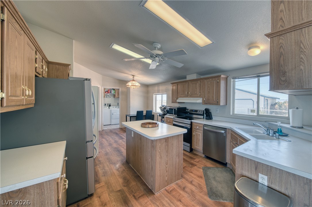 Photo 2 of 2931 Rio Rancho Drive #4