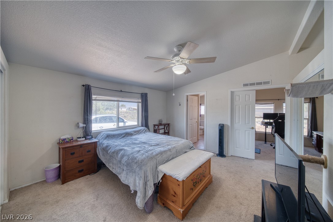 Photo 9 of 23, 2931 Rio Rancho Drive #4