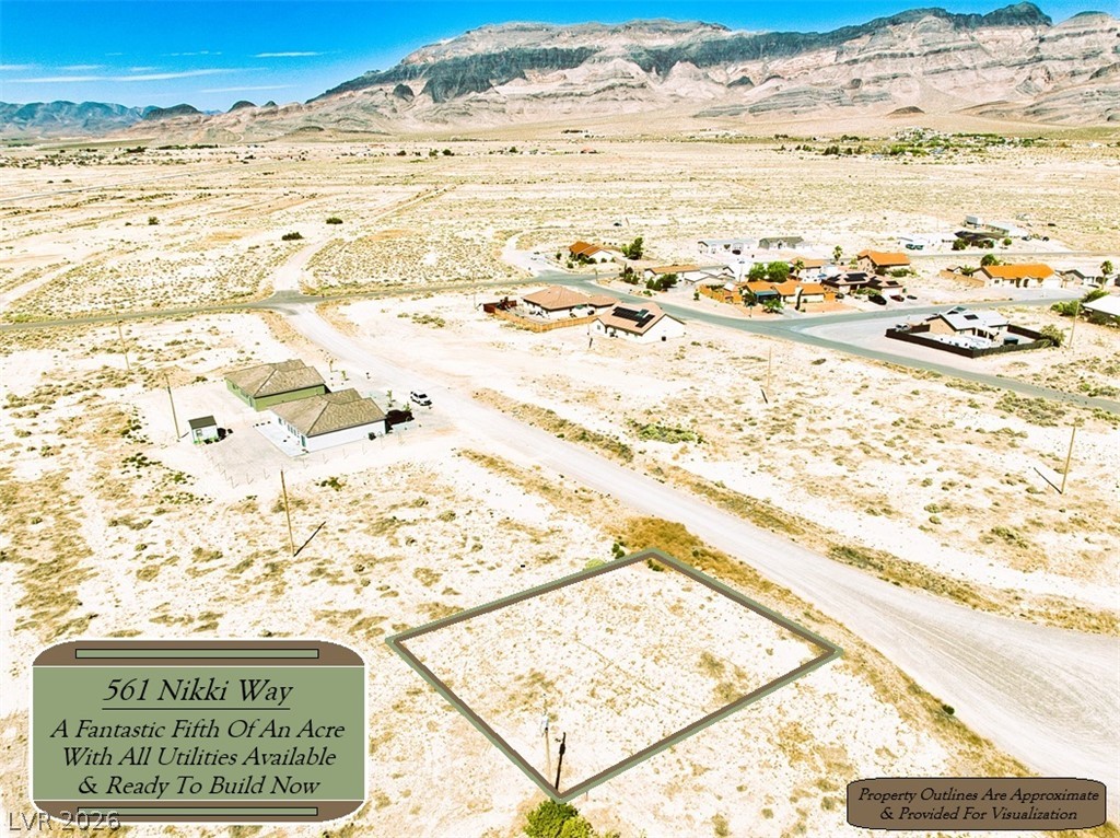 561 W Nikki Way, Pahrump