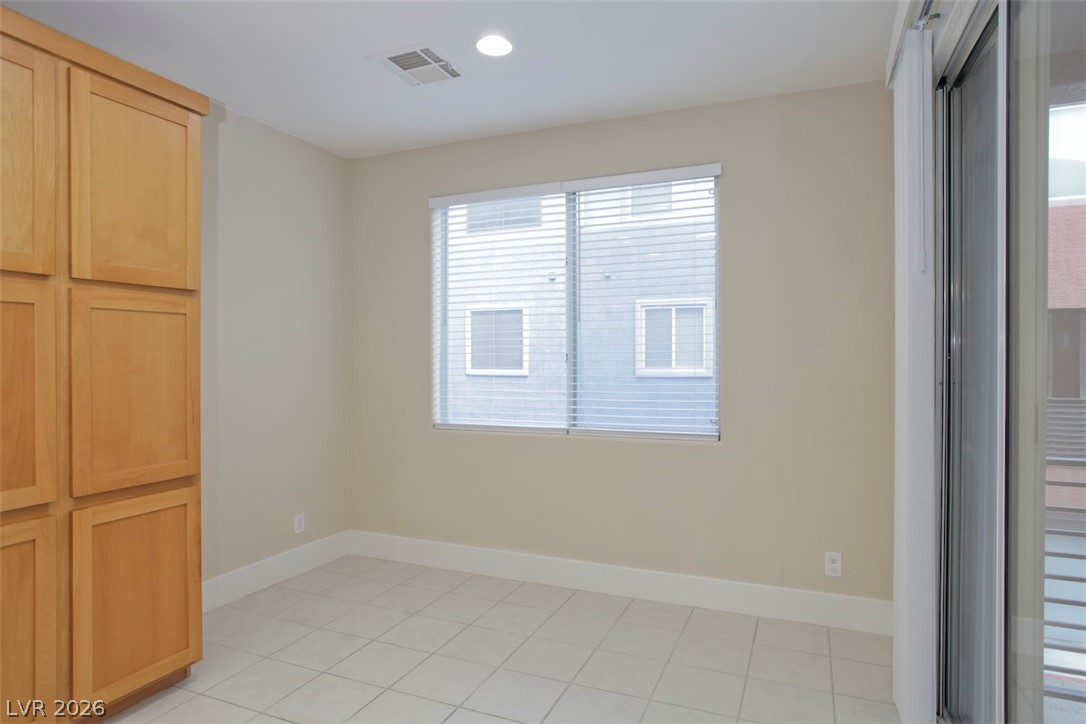 Photo 27 of 36, 9050 W Tropicana Avenue #1165