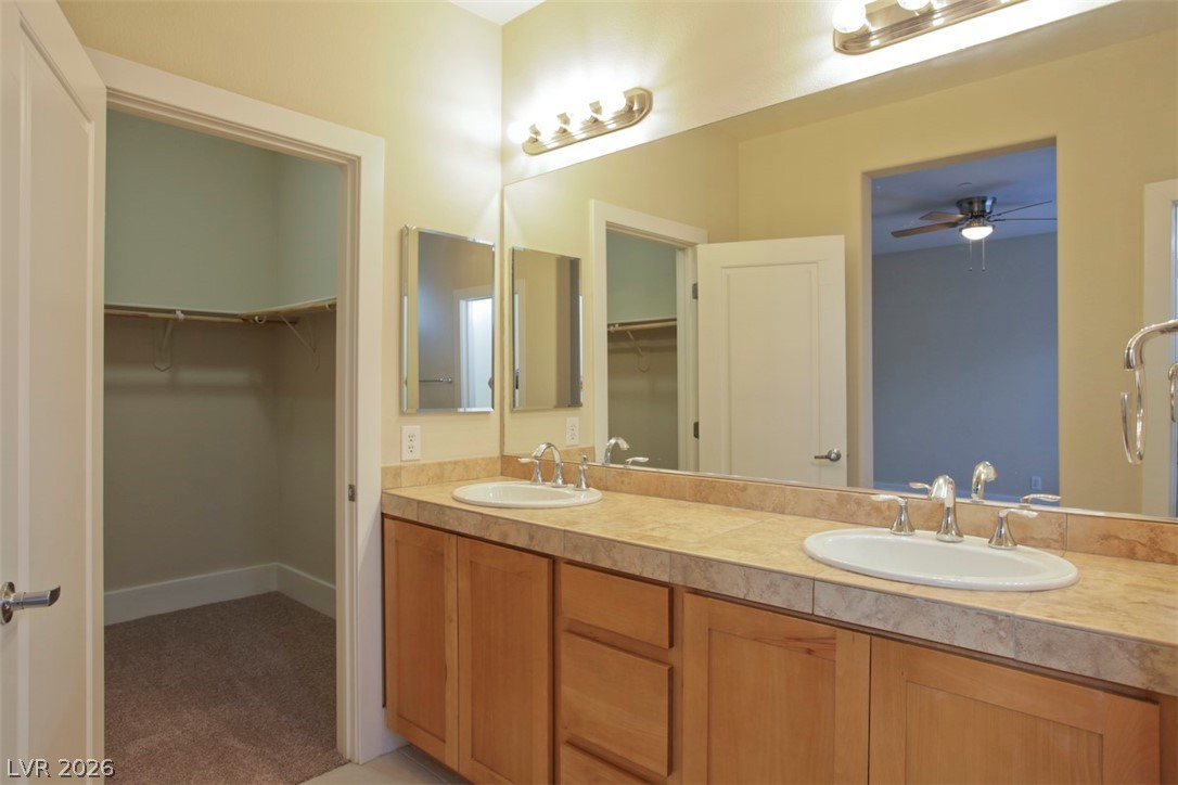 Photo 13 of 36, 9050 W Tropicana Avenue #1165